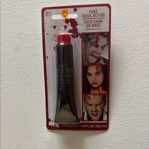 Amscan Fake Basic Blood Makeup - Red